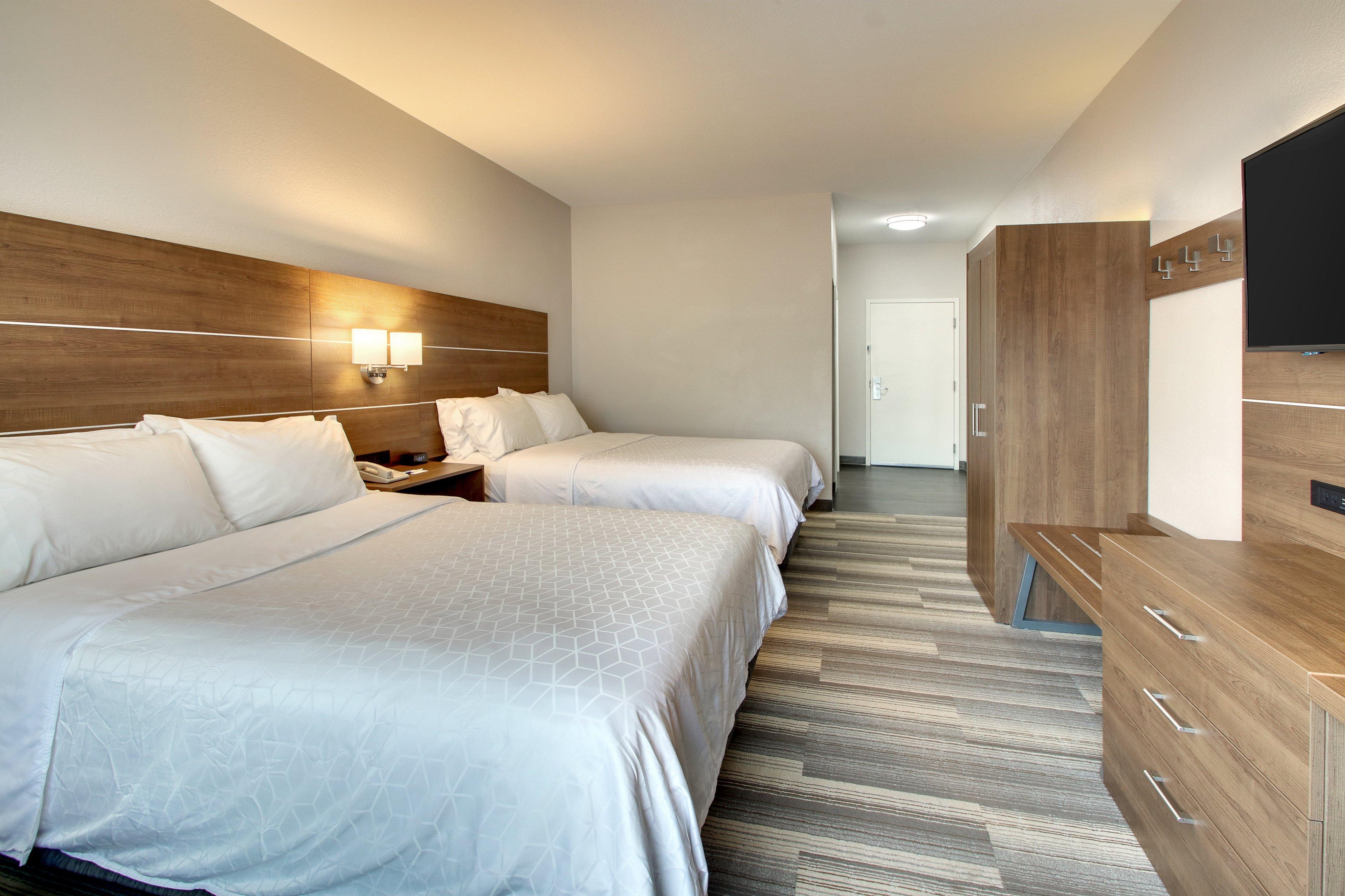 Holiday Inn Express & Suites Laurel By Ihg Bagian luar foto