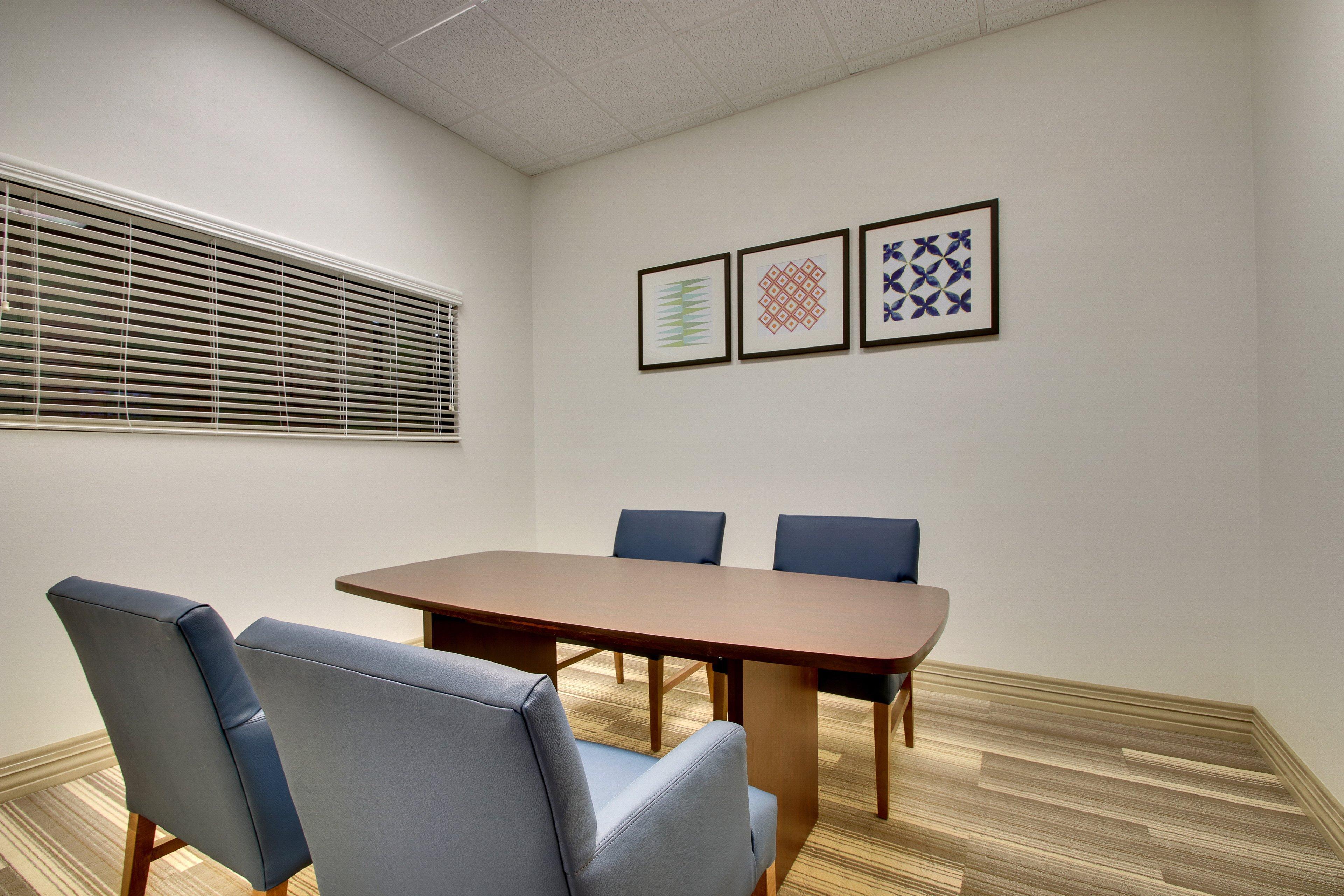 Holiday Inn Express & Suites Laurel By Ihg Bagian luar foto