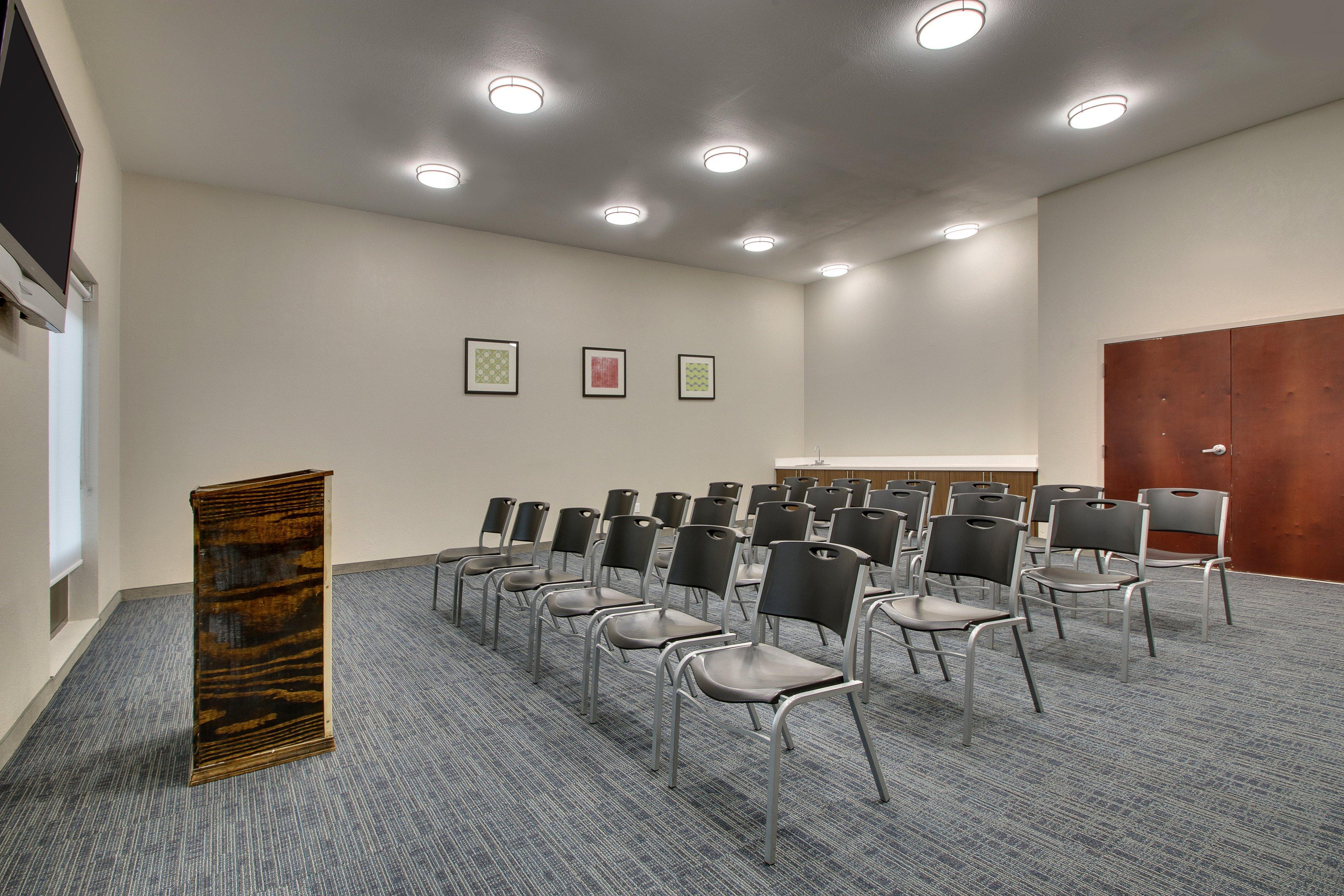 Holiday Inn Express & Suites Laurel By Ihg Bagian luar foto