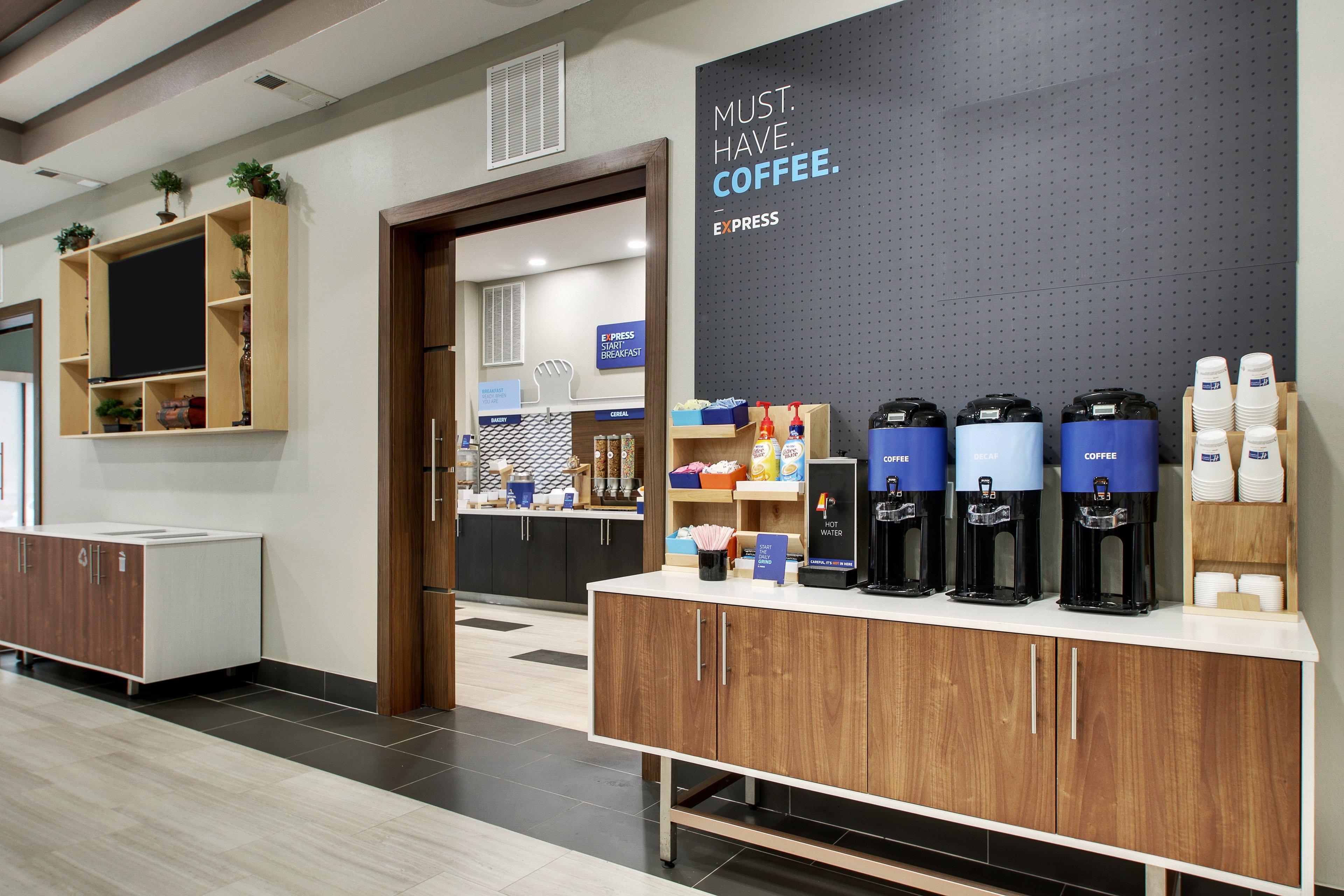 Holiday Inn Express & Suites Laurel By Ihg Bagian luar foto