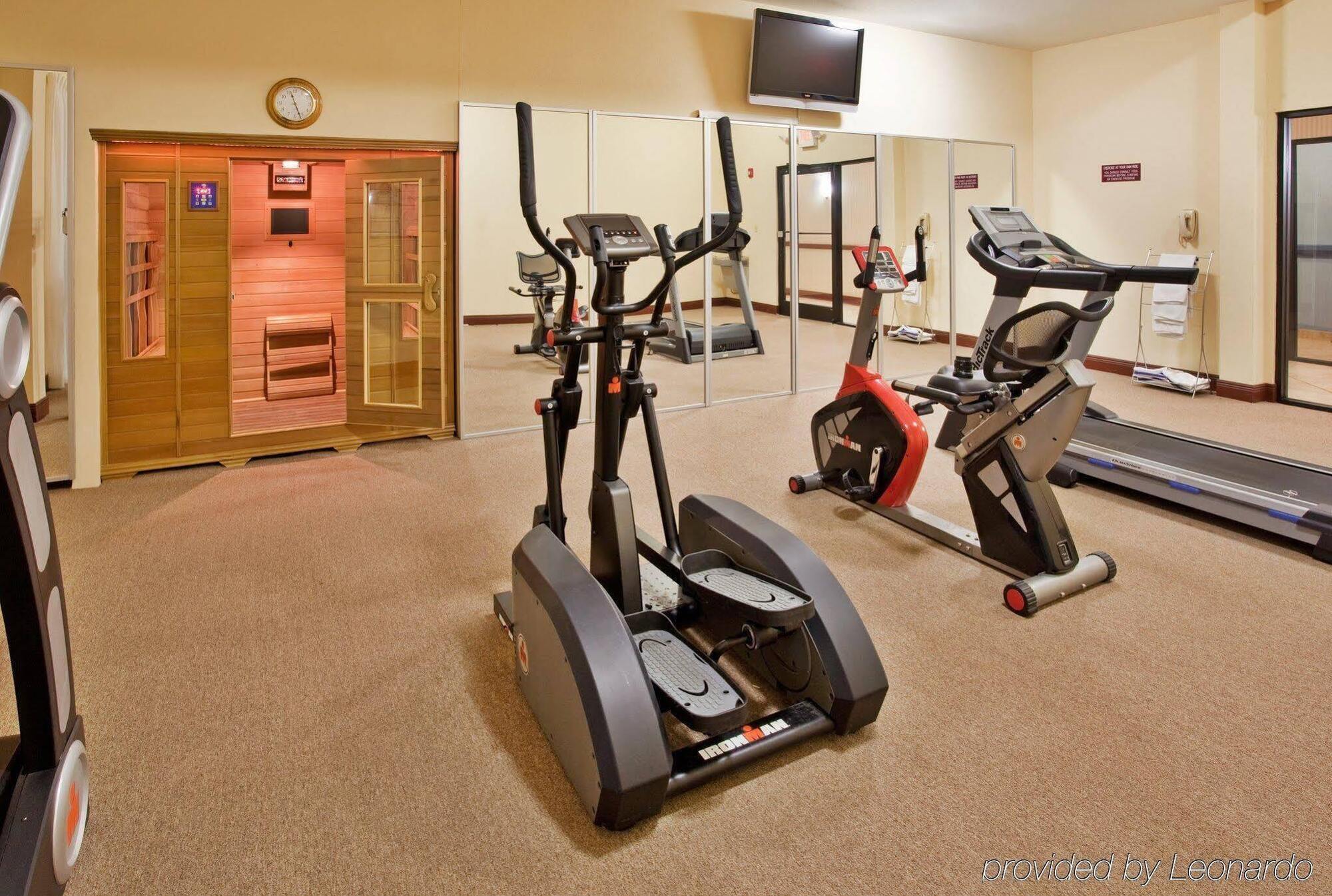 Holiday Inn Express & Suites Laurel By Ihg Bagian luar foto